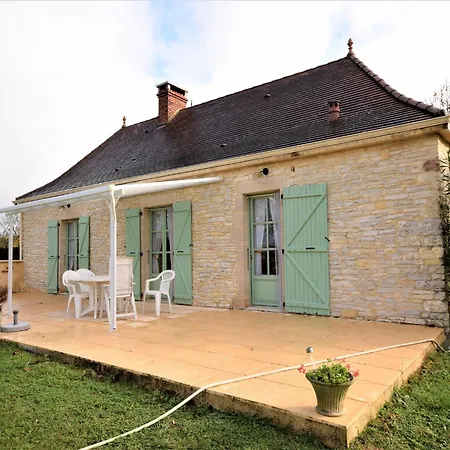 Cosy With Swimming Pool, Cleaning Included Thédirac