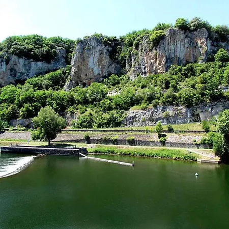 Casa vacanze Cosy With Swimming Pool, Cleaning Included